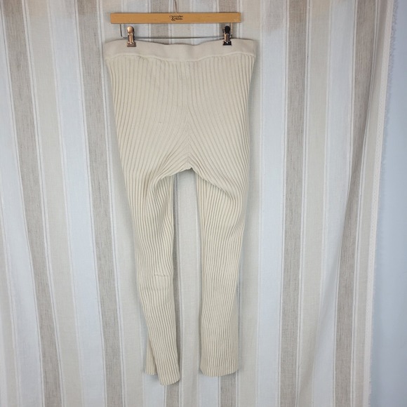 GAP Maternity Ribbed Matching Set - Picture 12 of 12